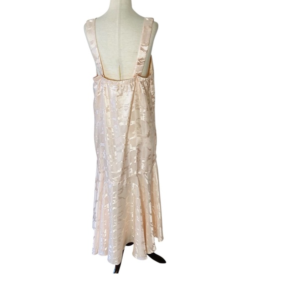 SOLD - Picture 4 of 6